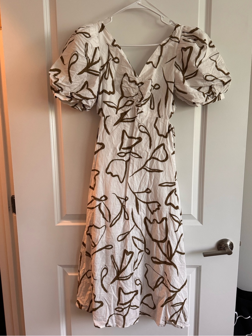 Urban Revivo Cream Top with gold Print